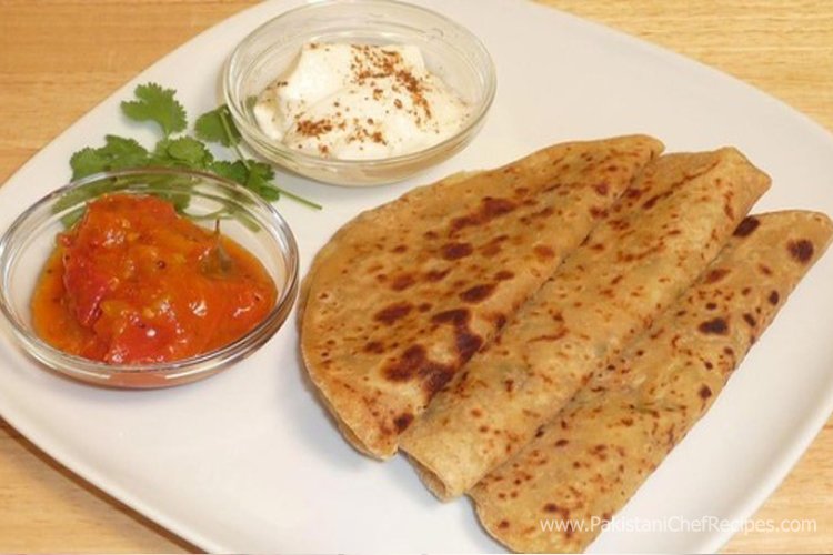 Aloo ka Paratha Recipe by Shireen Anwar