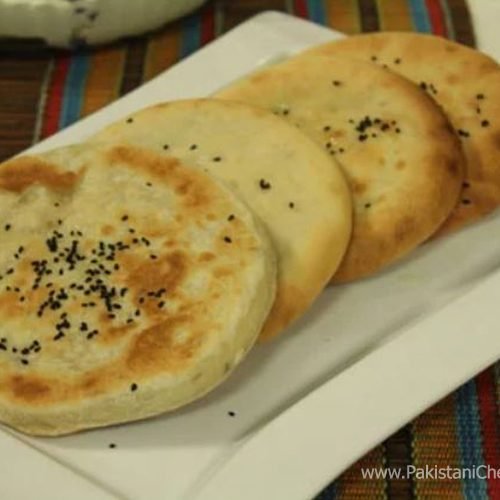 Naan Recipe by Shireen Anwar