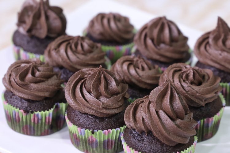 Chocolate cupcakes Recipe by Zarnak Sidhwa